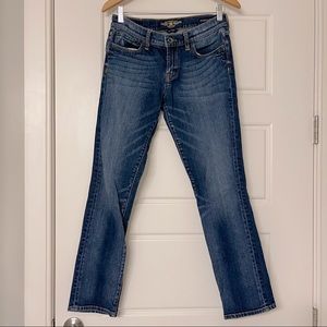 Lucky Brand medium wash straight leg jeans size 4/27 short low rise